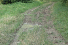 sehr schlechte Qualität des Uferweges