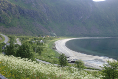 lange Sandstrände am Ende der Fjorde