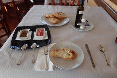 spanisches Frühstück im Hostal