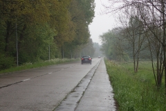 Landstraße mit Radfahrstreifen