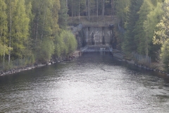 hier wird das Wasser des Fjällsjöälven nach Kilforsen durch einen Tunnel geleitet, der 90m tiefer dann ein großes Kraftwerk antreibt